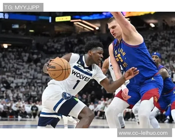 兰德尔高效发挥30分钟砍下26分9板5助助球队取得胜利