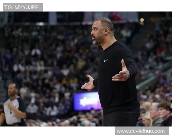 乌度卡强调季前赛重要性将考察首发第五人实战表现更具参考价值