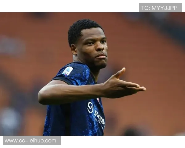 邓弗里斯在荷兰进行理疗力争三月初重返赛场